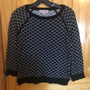 Super cute & soft mid sleeve ❤️